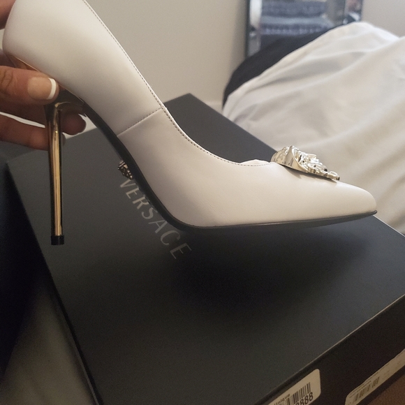 Versace Medusa Heels/ shoes Never Worn